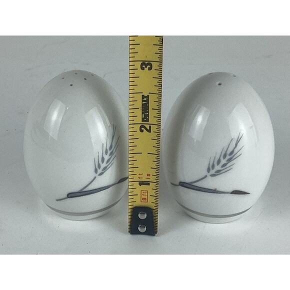 Ceres Coupe Easterling Salt & Pepper Shaker Set Gray Wheat Germany Vintage MCM - Picture 5 of 5